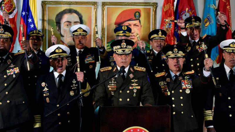 Venezuela ordusundan Maduro'ya destek