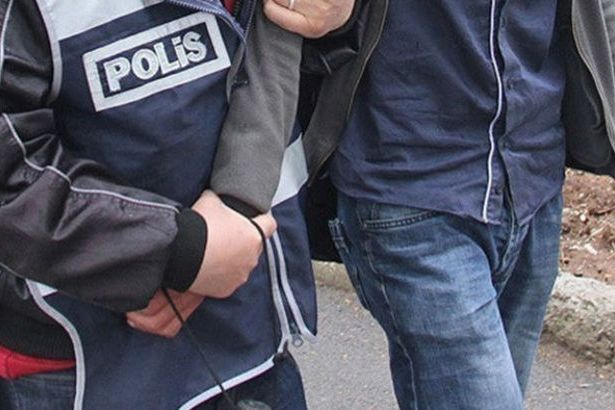 295 muvazzaf askere FETÖ'den gözaltı kararı