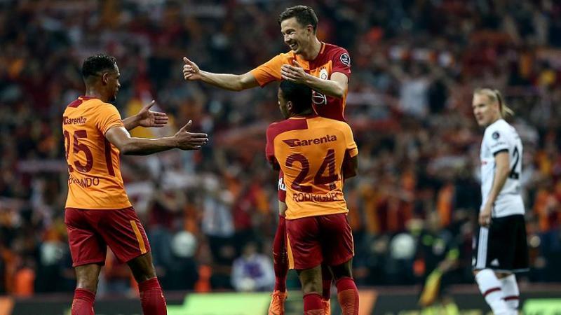 Galatasaray-Beşiktaş derbisinin galibinde gülen taraf aslan