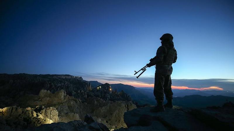 Jandarma'dan PKK'nın kış üslenmesine ağır darbe! Son 2 ayda 72 terörist öldürüldü Jandarma'dan PKK'nın kış üslenmesine ağır darbe! Son 2 ayda 72 terörist öldürüldü