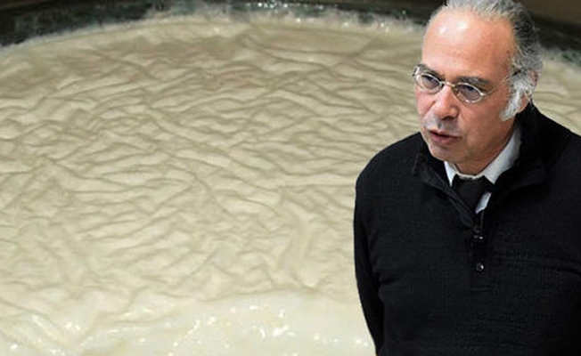 Ünlü onkolog uyardı! Kaymak sandığımız şey aslında... Ünlü onkolog uyardı! Kaymak sandığımız şey aslında...